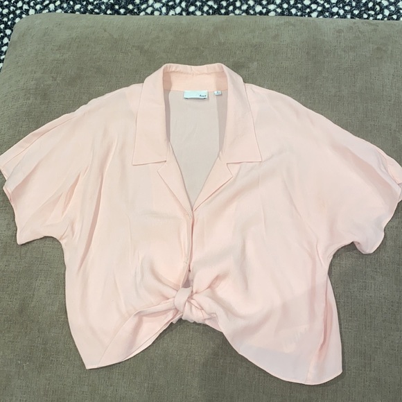 Nwot Aritzia crop blouse - Picture 2 of 9